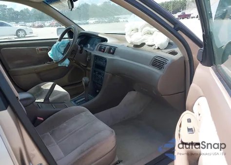 1998 Toyota Camry Le из США, поврежденный, VIN 4T1BG22K1WU276568